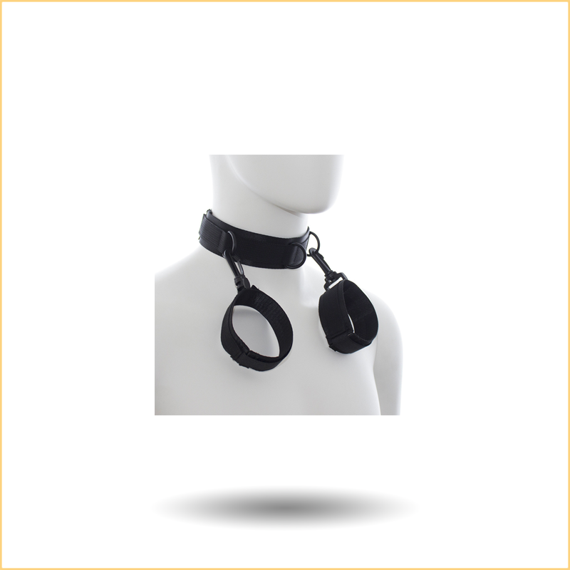 Nylon Bondage Handcuff and Collar Set