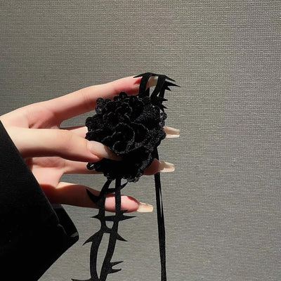 Dark Sexy Rose Collar