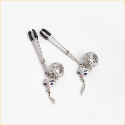 Jiudoujio Fox Bell Nipple Clamp